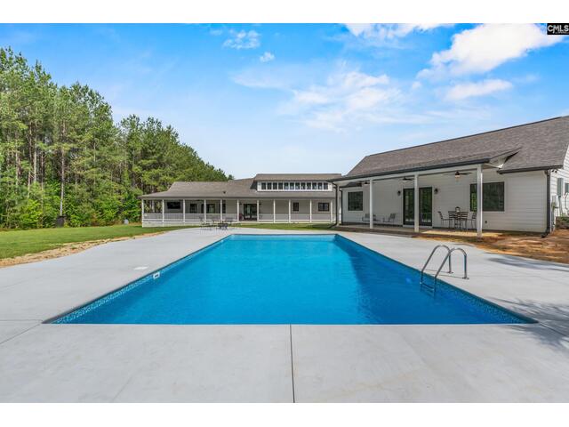 Photo of 213 Tombfield Road