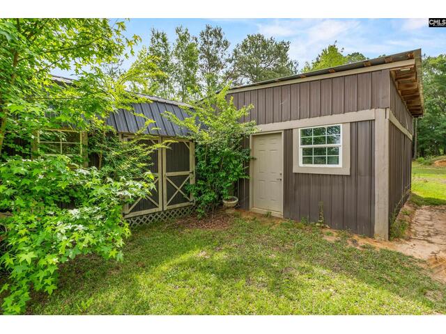 Photo of 213 Tombfield Road