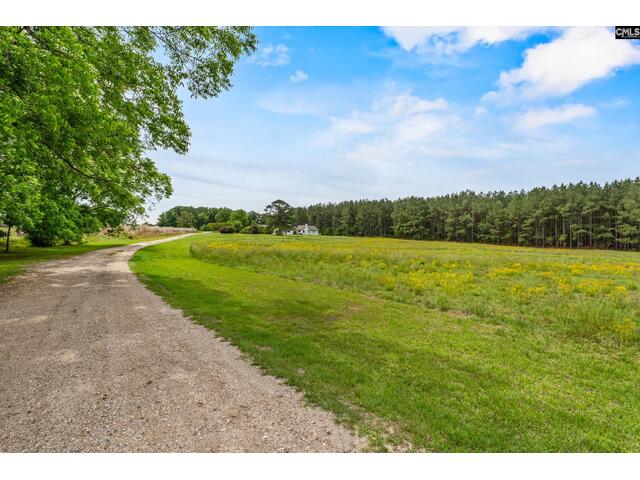 Photo of 213 Tombfield Road