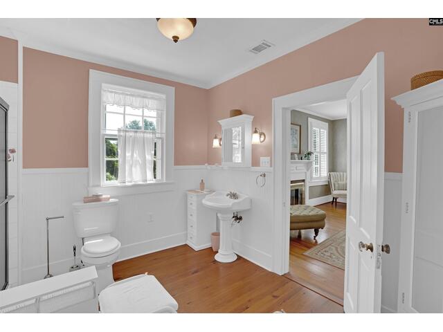 Photo of 1802 Lyttleton Street Photo of 1802 Lyttleton Street