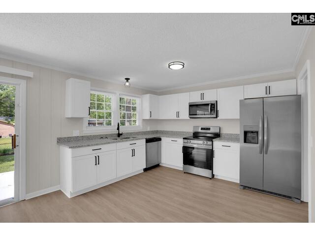 Photo of 1605 Overhill Road Photo of 1605 Overhill Road