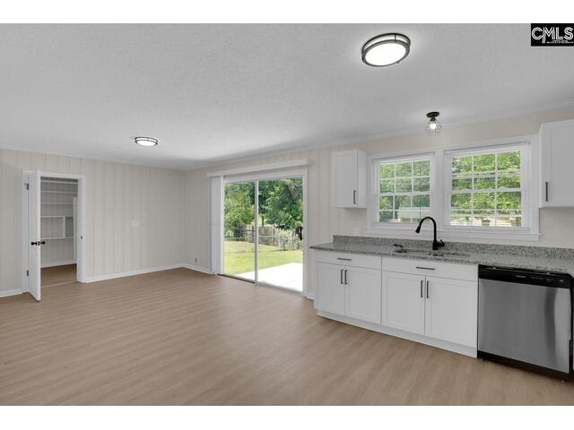 Photo of 1605 Overhill Road Photo of 1605 Overhill Road