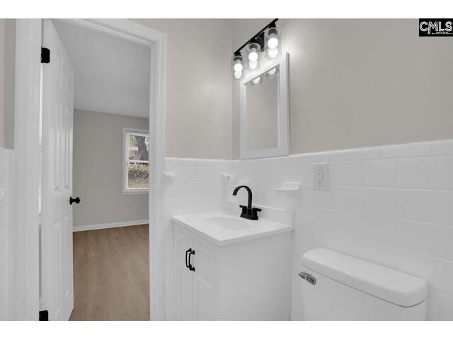 Photo of 1605 Overhill Road Photo of 1605 Overhill Road
