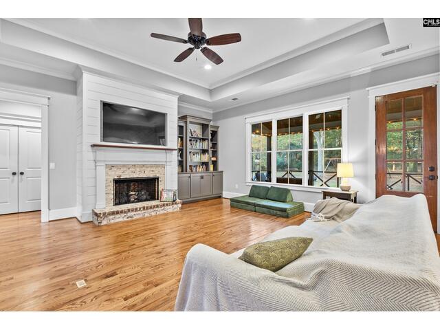 Photo of 221 Ascot Drive