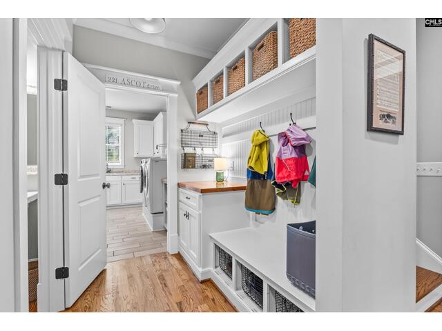 Photo of 221 Ascot Drive