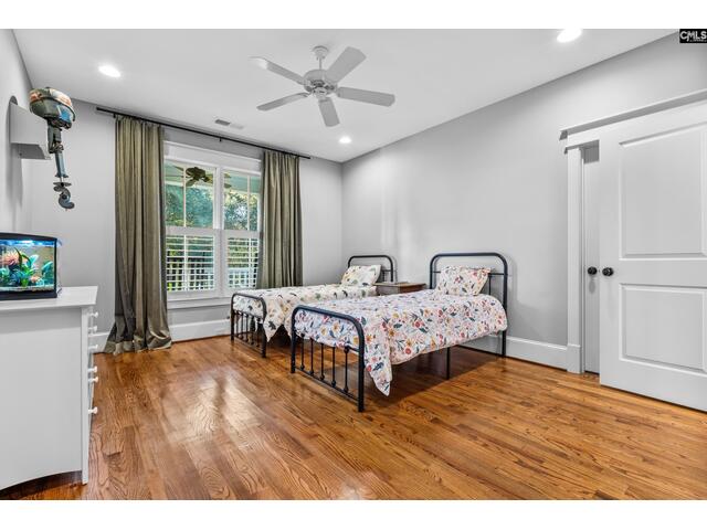 Photo of 221 Ascot Drive