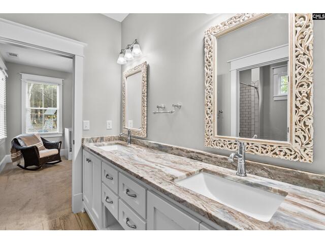 Photo of 221 Ascot Drive