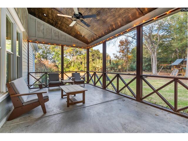 Photo of 221 Ascot Drive