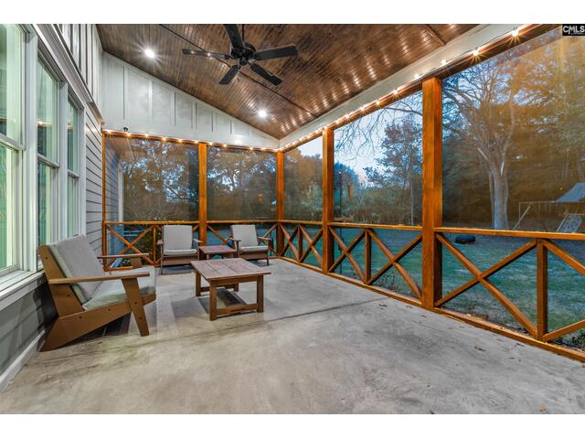 Photo of 221 Ascot Drive