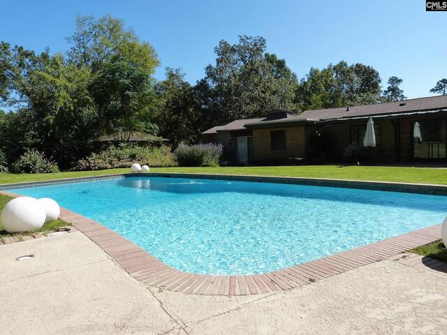 Photo of 4 Woodhill Circle