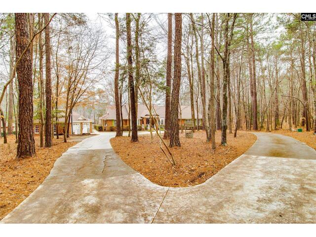 Photo of 325 Derrick Lane