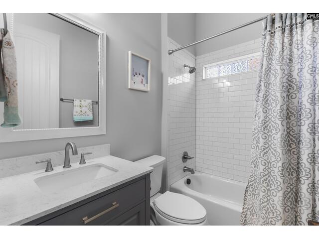 Photo of 102 Longford Court