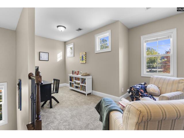 Photo of 102 Longford Court