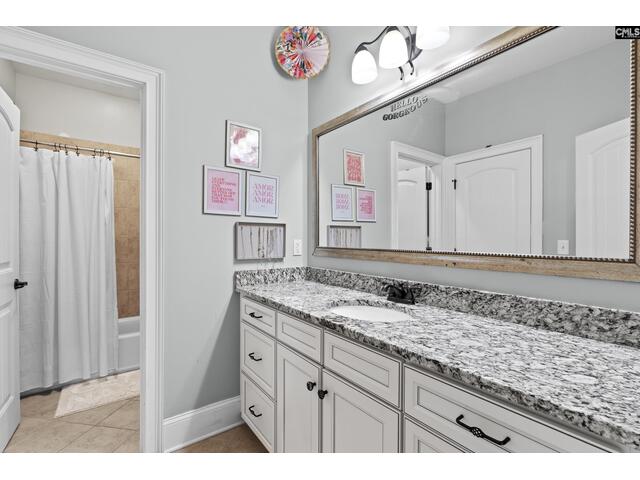 Photo of 102 Longford Court