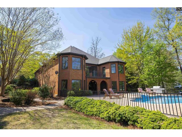 Photo of 467 Greenetree Lane