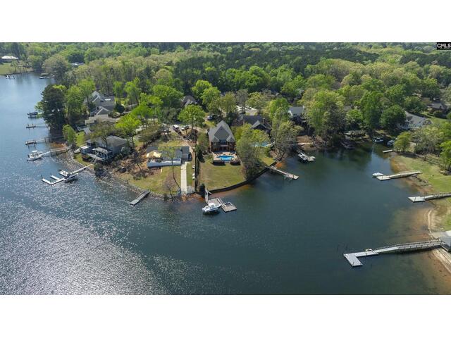 Photo of 467 Greenetree Lane