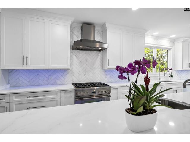 Photo of 467 Greenetree Lane