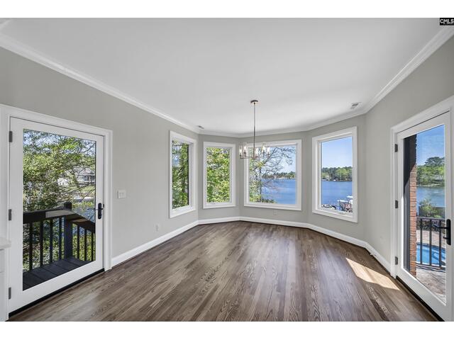 Photo of 467 Greenetree Lane