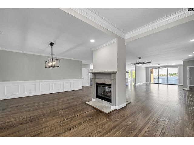 Photo of 467 Greenetree Lane