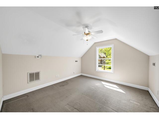 Photo of 467 Greenetree Lane