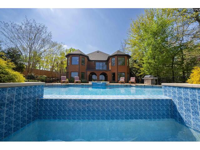 Photo of 467 Greenetree Lane