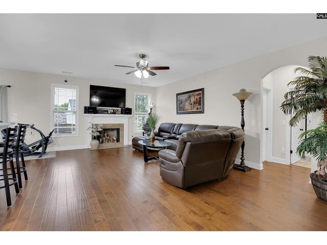 Photo of 178 Greenbank Drive