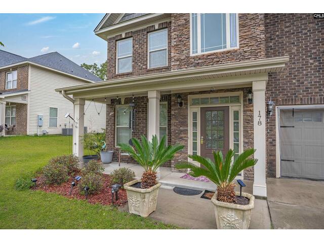 Photo of 178 Greenbank Drive