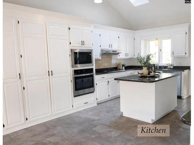 Photo of 202 Columbia Club Drive