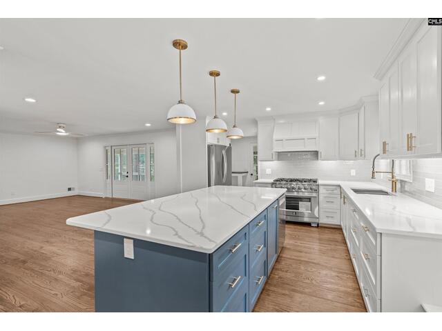 Photo of 100 SouthLake Road Photo of 100 SouthLake Road