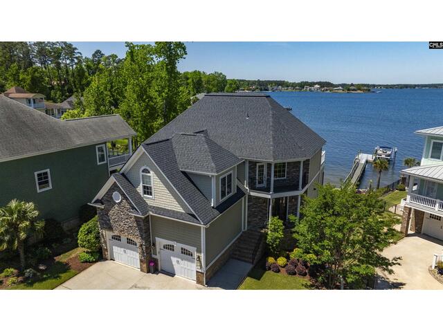 Photo of 305 Marina Court