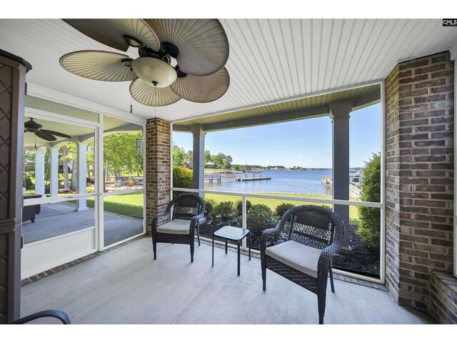 Photo of 305 Marina Court Photo of 305 Marina Court