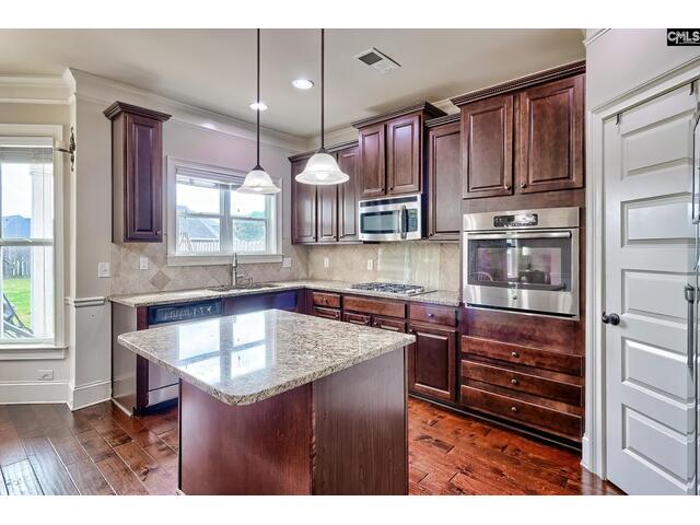 Photo of 606 Meadow Grass Lane