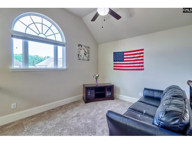 Photo of 606 Meadow Grass Lane