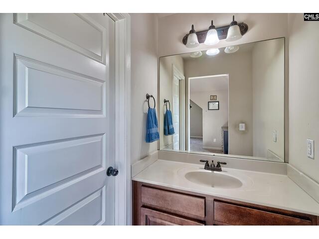 Photo of 606 Meadow Grass Lane