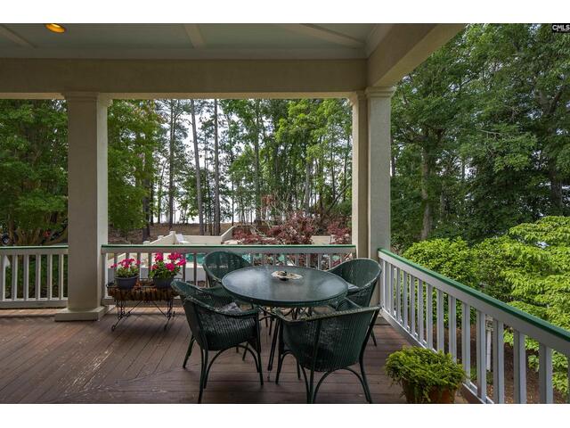 Photo of 318 Lands End Drive Photo of 318 Lands End Drive