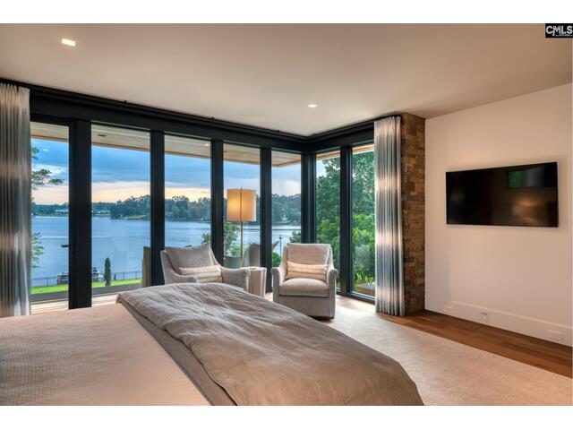 Photo Of 6009 Lakeshore Drive Photo of 6009 lakeshore drive