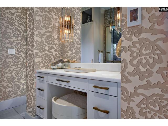 Photo Of 6009 Lakeshore Drive Photo of 6009 lakeshore drive