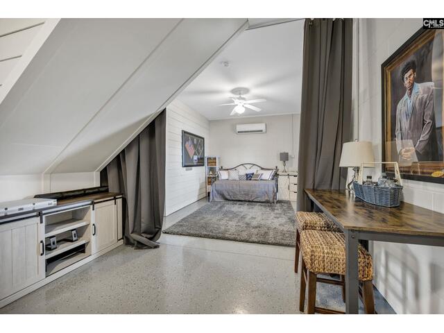 Photo of 520 Walt Rauch Road