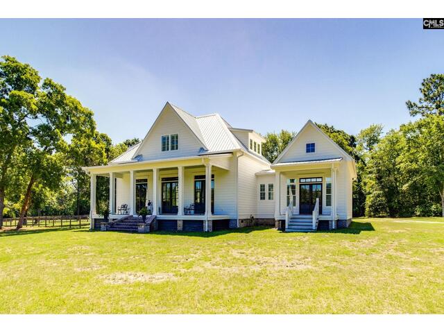Photo of 100 Horse Pasture Road
