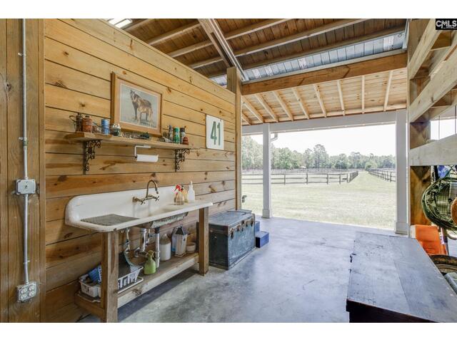 Photo of 100 Horse Pasture Road