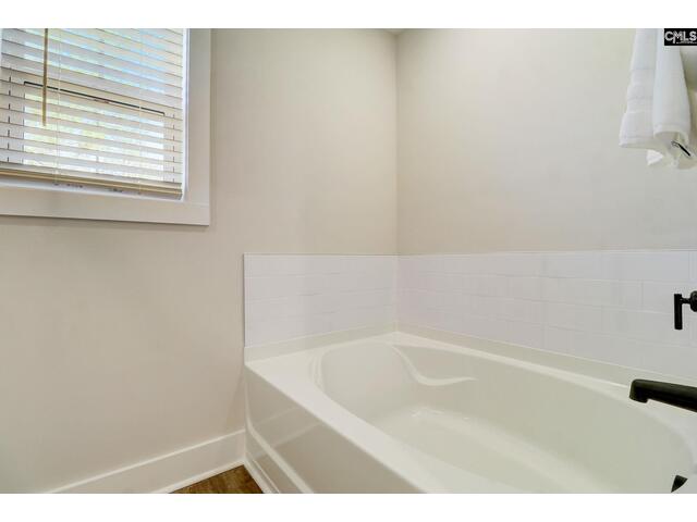 Photo of 388 Raglins Way