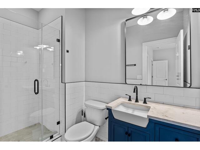 Photo of 177 Lakeport Drive