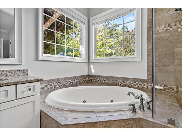 Photo of 177 Lakeport Drive