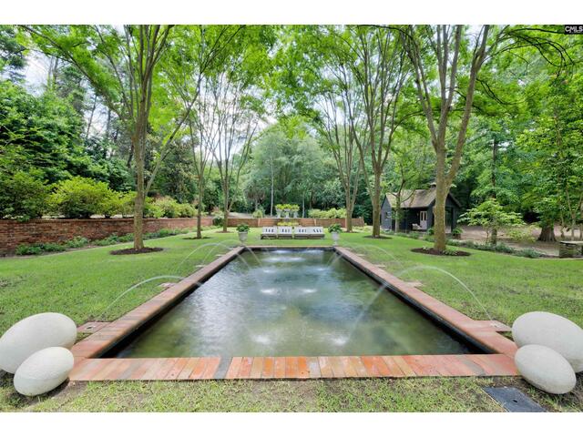 Photo of 1 Woodhill Circle Photo of 1 Woodhill Circle