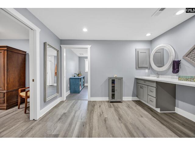 Photo of 187 Peach Tree Street