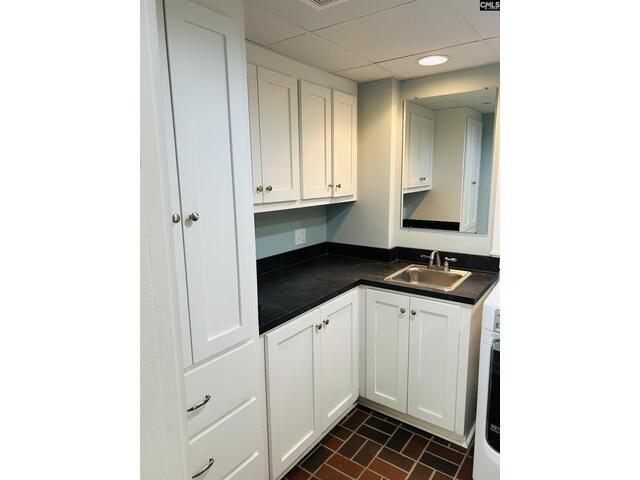 Photo of 1811 Lyttleton Street