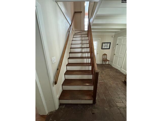 Photo of 1811 Lyttleton Street