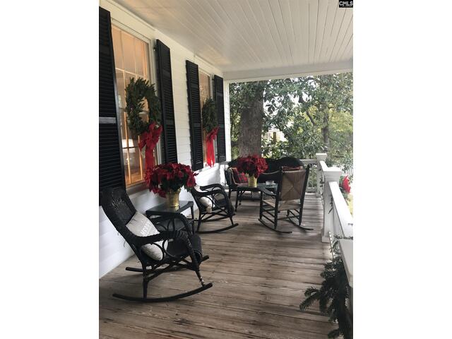 Photo of 1811 Lyttleton Street