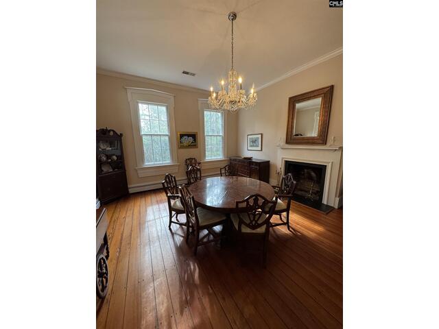 Photo of 1811 Lyttleton Street