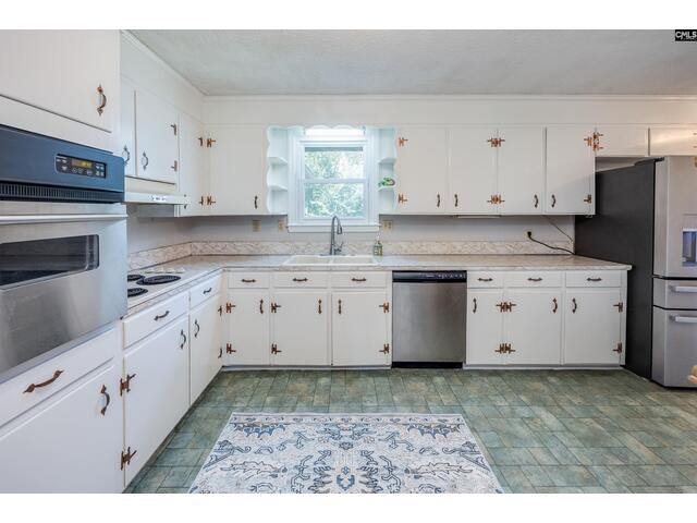 Photo of 7808 Pinelake Road